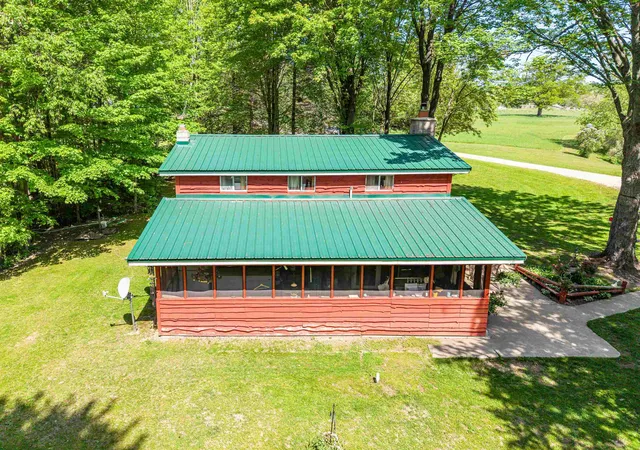 5th image of 6720 N Rodgers Ave, Harrison, MI 48625 | MLS# 50209317