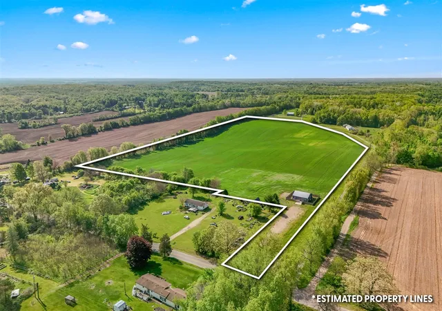 Homes for sale in Pittsford, MI | 7505 E Reading Rd, Pittsford, MI 49271 | MLS# 70514169