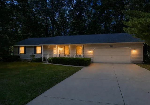 Photo 1 of Single family home for sale at 2157 Deerwood Dr, Twin Lake, MI 49457 | MLS# 70542220 | Listing updated on 2026-08-25