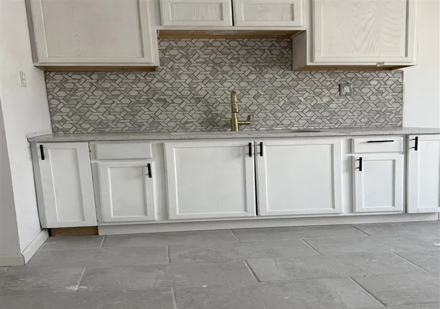 image of 13892 Fordham St, Detroit, MI 48205 | MLS# 70522078