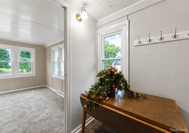 Photo 5 of Single family home for sale at 20403 Hugh St, Livonia, MI 48152 1846 | MLS# 61025017 | Listing updated on 2026-08-28