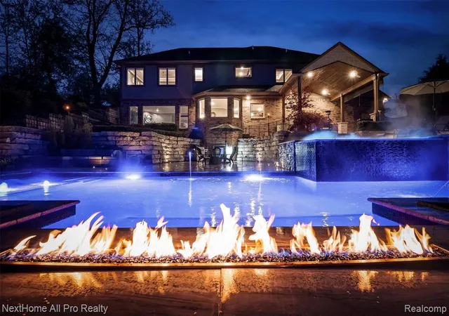 1st image of 12385 Boulder Pass Dr, Milford, MI 48380 | MLS# 60991920