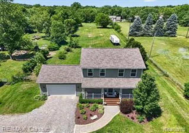 Photo 1 of Sale Pending at 3205 N Milford Rd, Highland, MI 48357 | MLS# 61005608 | Listing updated on 2026-07-10