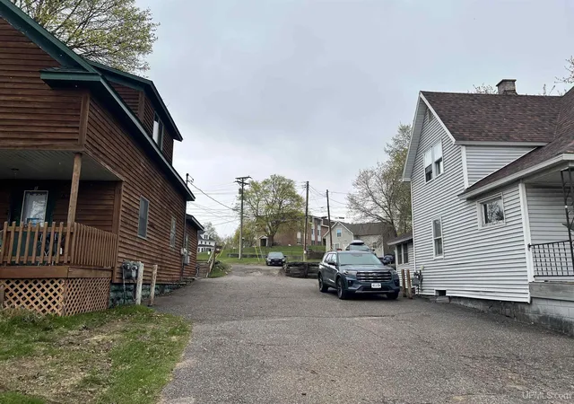 Homes for sale in Iron Mountain, MI | 831 S Stephenson Ave, Iron Mountain, MI 49801 | MLS# 50208094