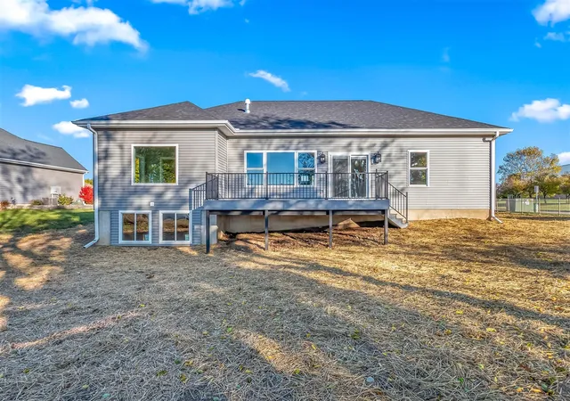 Homes for sale in Coldwater, MI | 7 Arrowhead Dr, Coldwater, MI 49036 | MLS# 70503219