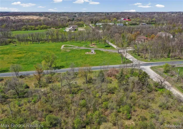 5th image of 5024 E Joy Rd, Ann Arbor, MI 48105 | MLS# 60962805