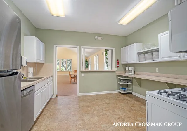 Photo 20 of Sale Pending at 18137 Newgate Ln, Spring Lake, MI 49456 | MLS# 70518509 | Listing updated on 2026-08-17