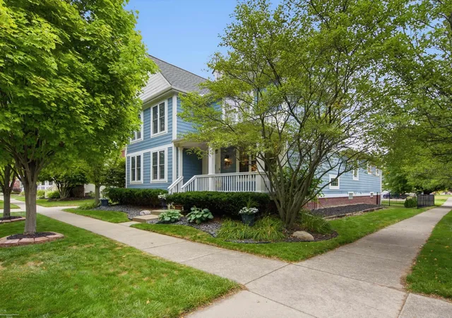 Photo 1 of Single family home for sale at 49158 Golden Park Dr, Shelby Township, MI 48315 | MLS# 50216631 | Listing updated on 2026-09-02