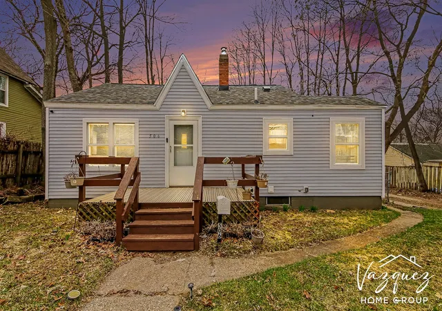 Homes for sale in Grand Rapids, MI | 506 Cutler St, Grand Rapids, MI 49507 | MLS# 70521592
