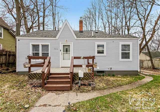 Homes for sale in Grand Rapids, MI | 506 Cutler St, Grand Rapids, MI 49507 | MLS# 70521592