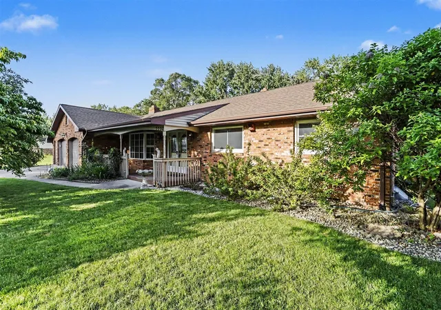 1st image of 5537 Dennis St, Stevensville, MI 49127 | MLS# 70543830