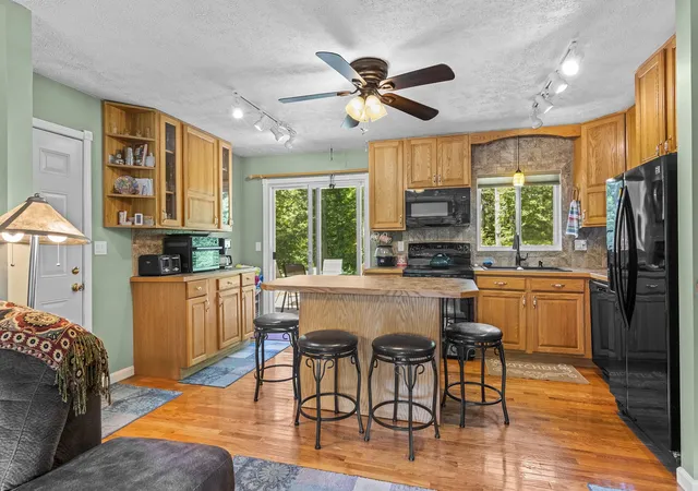 5th image of 3961 Dogwood Dr, Traverse City, MI 49696 | MLS# 80070575