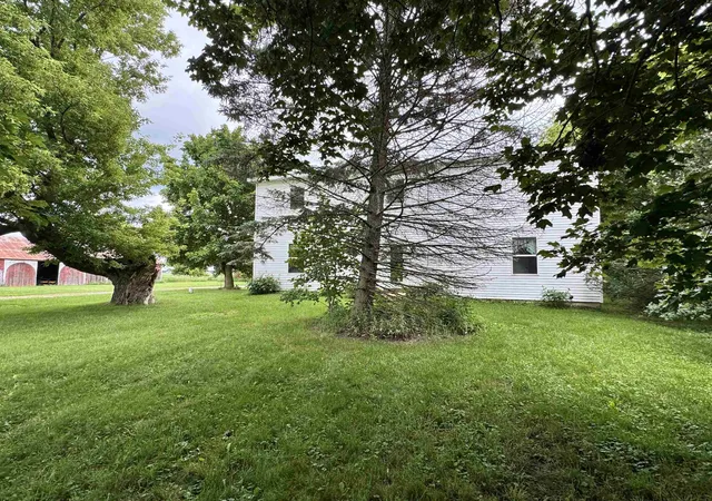 Homes for sale in Shepherd, MI | 8611 S Wise Rd, Shepherd, MI 48883 | MLS# 80070511