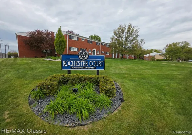 Homes for sale in Rochester Hills, MI | 1101 Tienken Ct #206, Rochester Hills, MI 48306 | MLS# 61005748
