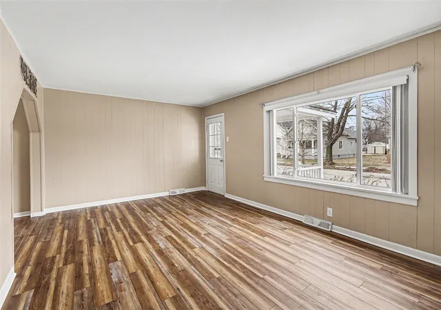 Homes for sale in Manistee, MI | 289 6Th St, Manistee, MI 49660 | MLS# 70521946