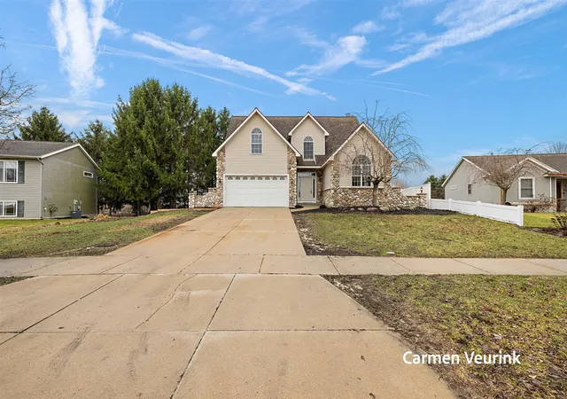 Homes for sale in Allendale, MI | 10971 Lance Ave, Allendale, MI 49401 | MLS# 70518900