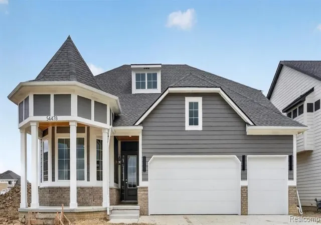 2nd image of 54478 Brenda Dr, Macomb, MI 48042 | MLS# 61015702