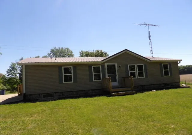 Homes for sale in Union City, MI | 797 N Snow Prairie Rd, Union City, MI 49094 | MLS# 70538970