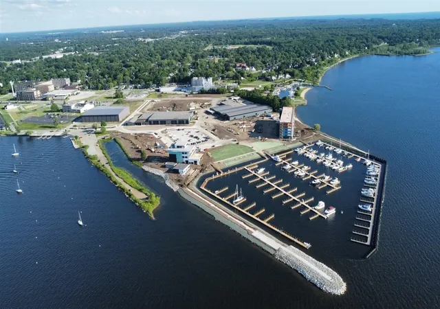 25th image of 901 Adelaide Cir #408, Muskegon, MI 49441 | MLS# 70317769