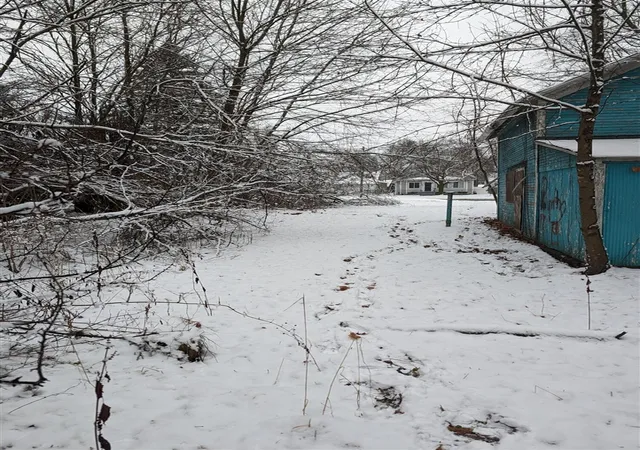 Photo 3 of Land for sale at 139 W Prospect St, Jackson, MI 49203 | MLS# 70385384 | Listing updated on 2026-06-09