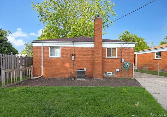Homes for sale in Dearborn Heights, MI | 5965 N Lafayette St, Dearborn Heights, MI 48127 | MLS# 61009189