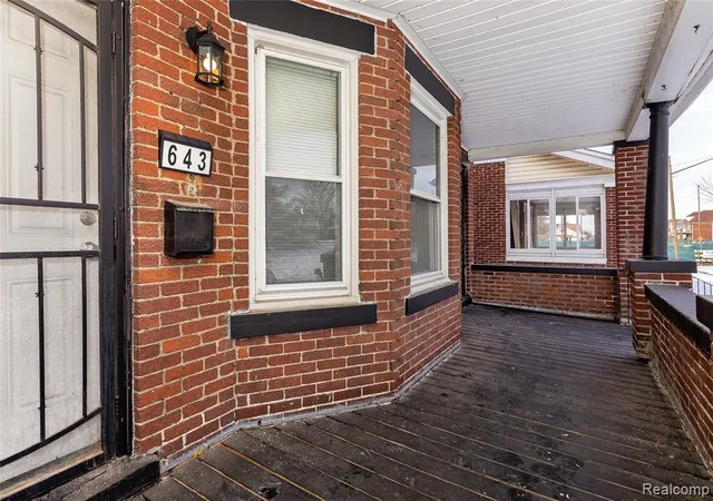 2nd image of 643 Navahoe St, Detroit, MI 48215 | MLS# 60959731