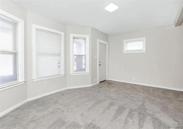 4th image of 643 Navahoe St, Detroit, MI 48215 | MLS# 60959731
