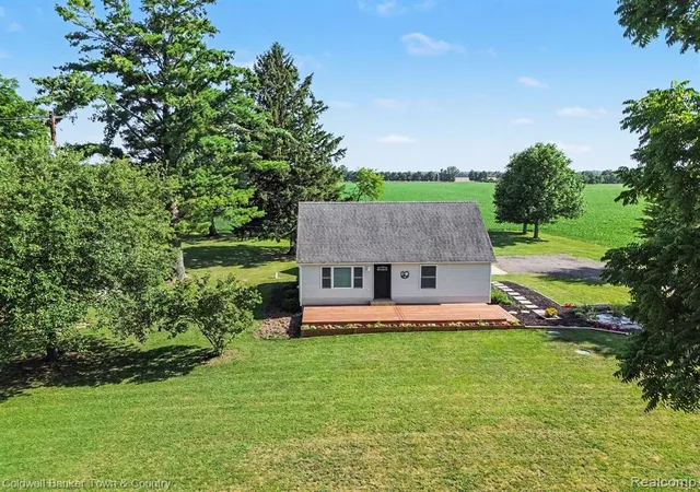 Homes for sale in Williamston, MI | 4240 Moyer Rd, Williamston, MI 48895 | MLS# 61008925