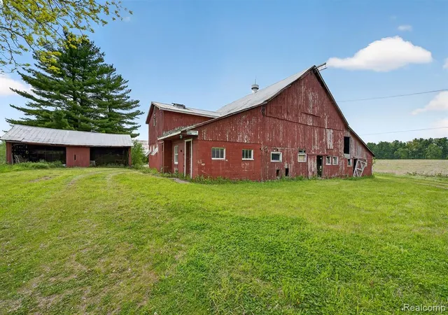 4th image of 8103 Baldwin Rd, Goodrich, MI 48438 | MLS# 60994164