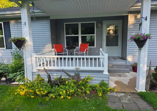 Homes for sale in Belding, MI | 6670 Tower Lake Rd, Belding, MI 48809 | MLS# 70537342