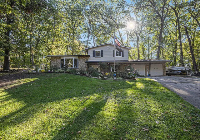 1st image of 850 Sylvan Dr, Battle Creek, MI 49017 | MLS# 70499127