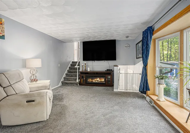3rd image of 850 Sylvan Dr, Battle Creek, MI 49017 | MLS# 70499127