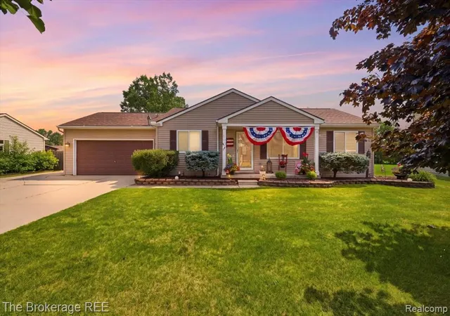 Photo 1 of Sale Pending at 9484 Sandy Hollow Ln, Davison, MI 48423 8434 | MLS# 61024562 | Listing updated on 2026-08-31