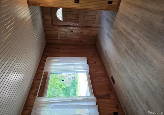 Photo 3 of Single family home for sale at 21411 Collingham Ave, Farmington Hills, MI 48336 | MLS# 61007755 | Listing updated on 2026-08-28