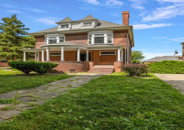 4th image of 255 E Ferry St, Detroit, MI 48202 | MLS# 60339223