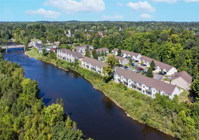 Photo 3 of Condo for sale at 722 Tioga Park #722, Big Rapids, MI 49307 | MLS# 70427502 | Listing updated on 2026-08-29