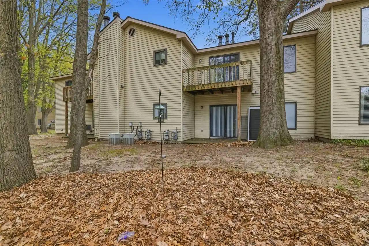 Listing Photo 30 - Condo for sale in 1116 Ambertrace Ln located at 1116 Ambertrace Ln, Holland, MI 49424 - Unit 1116 Ambertrace Ln