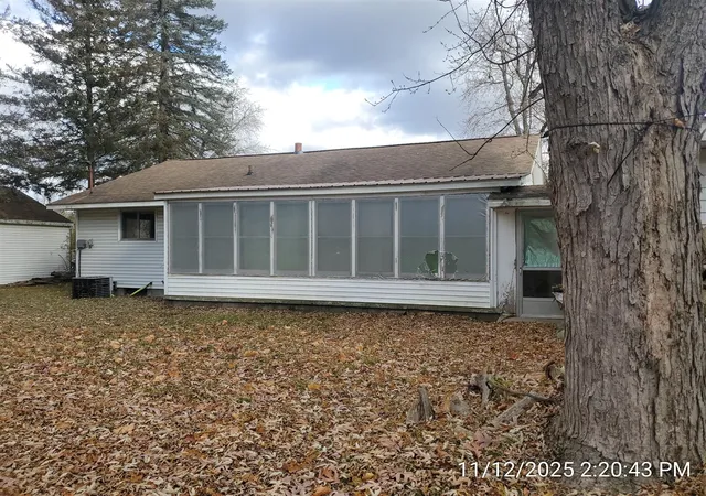 Homes for sale in Evart, MI | 825 N River St, Evart, MI 49631 | MLS# 70531334