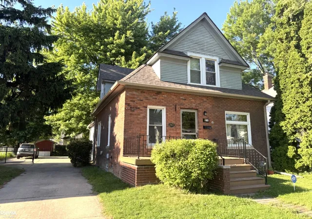 Homes for sale in Mount Clemens, MI | 98 Gallup St, Mount Clemens, MI 48043 | MLS# 50213876
