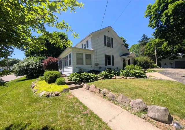 Homes for sale in Marshall, MI | 1020 S Marshall Ave, Marshall, MI 49068 | MLS# 70537365