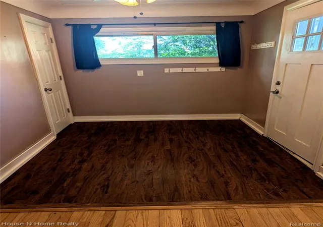 Photo 3 of Single family home for sale at 3998 Capitol Ave, Warren, MI 48091 1992 | MLS# 61005303 | Listing updated on 2026-09-05