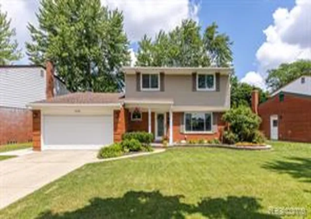 Homes for sale in Sterling Heights, MI | 12541 De Cook Dr, Sterling Heights, MI 48313 | MLS# 61009447