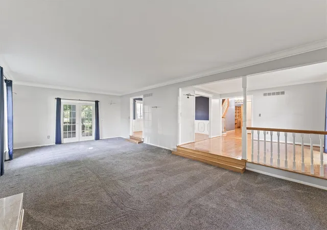 Photo 4 of Single Family Residence at 23260 Ennishore Dr, Novi, MI 48375 | MLS# 70534837 | | Sold on 2026-06-22
