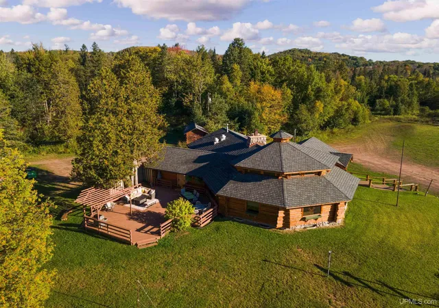 Photo 1 of Single family home for sale at 5964 E Us Hwy 2, Bessemer, MI 49938 | MLS# 50173287 | Listing updated on 2026-09-15