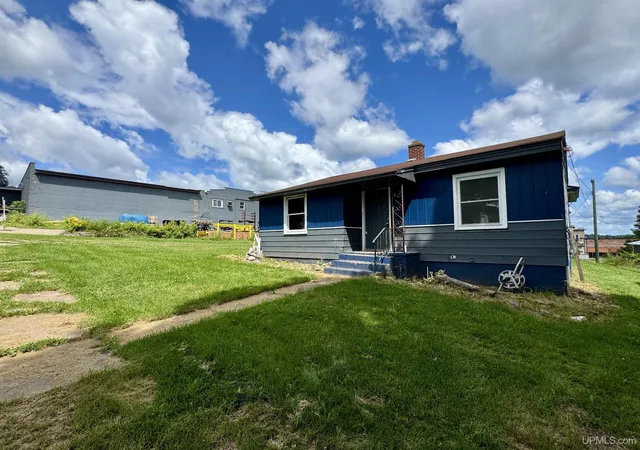 1st image of 204 Marquette Ave, Crystal Falls, MI 49920 | MLS# 50215807
