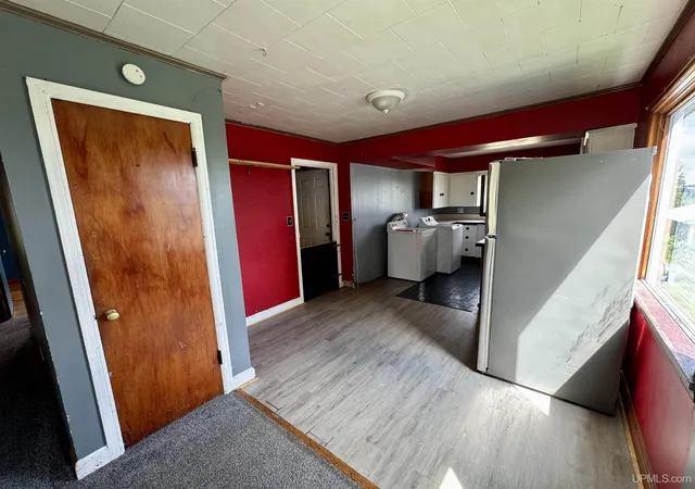 Photo 4 of Single family home for sale at 204 Marquette Ave, Crystal Falls, MI 49920 | MLS# 50215807 | Listing updated on 2026-08-25