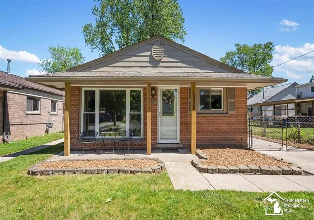 Homes for sale in Rockwood, MI | 13328 Neely St, Rockwood, MI 48173 | MLS# 50211441
