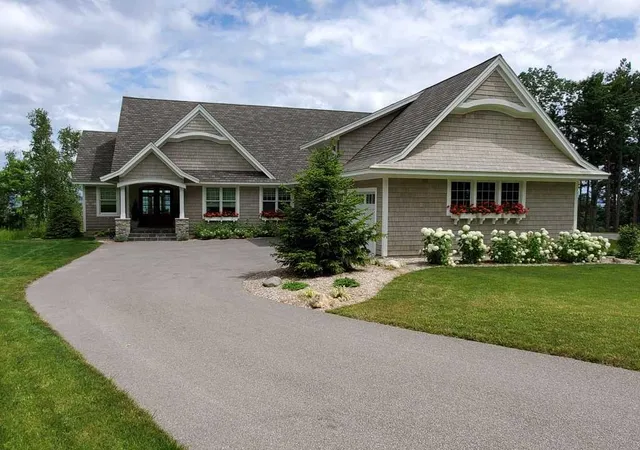 Photo 2 of Single family home for sale at 5554 S Spyglass Ridge Dr #28, Suttons Bay, MI 49682 | MLS# 80072240 | Listing updated on 2026-08-15