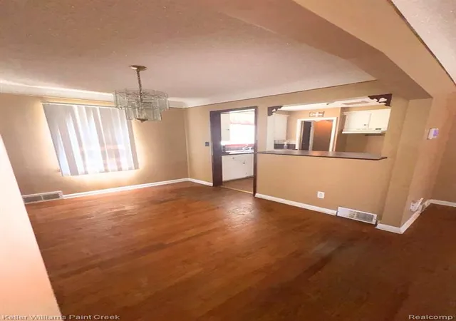 4th image of 11981 Whitehill St, Detroit, MI 48224 | MLS# 60998066