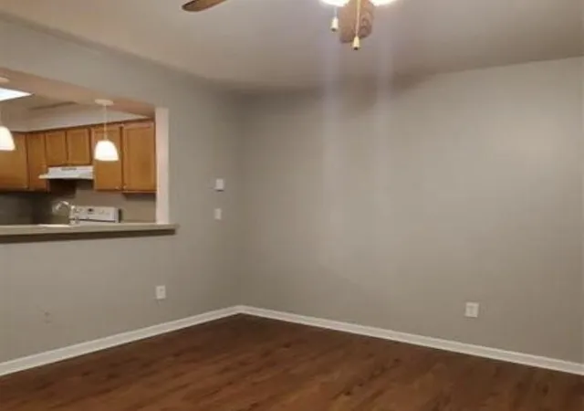 3rd image of 4210 Packard St, Ann Arbor, MI 48108
